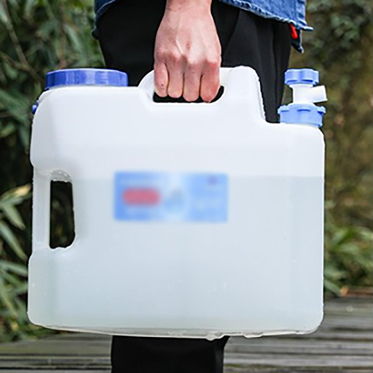 2 Gallons Clear Water Container with Spigot and Handle V778608