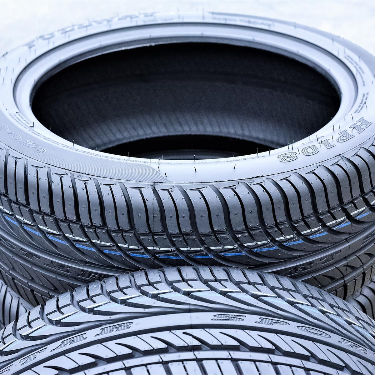 4 All Season Performance Tires V60719